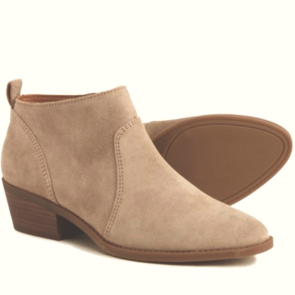 IN GREAT CONDITION! LUCKY BRAND FAYDREN SUEDE ANKLE BOOTS BOOTIES Size 7.5